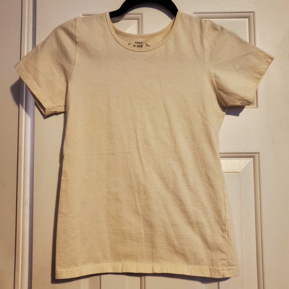 Basic white tshirt